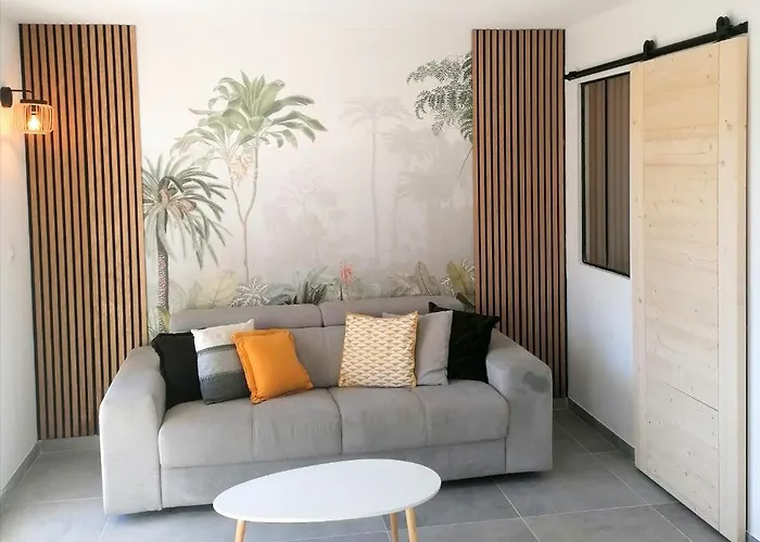 Studio Calme 5 Min De La Plage, 1 Min Centre Ville